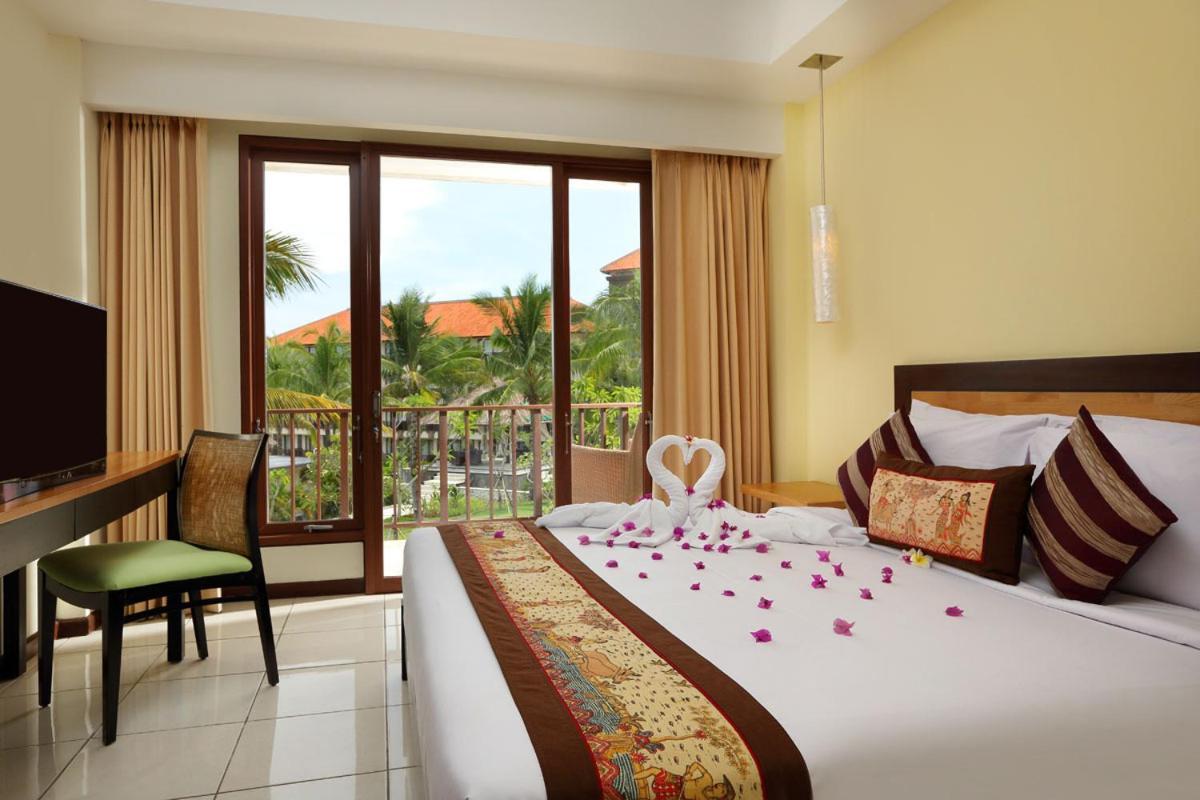 New Kuta Hotel Uluwatu Exteriör bild